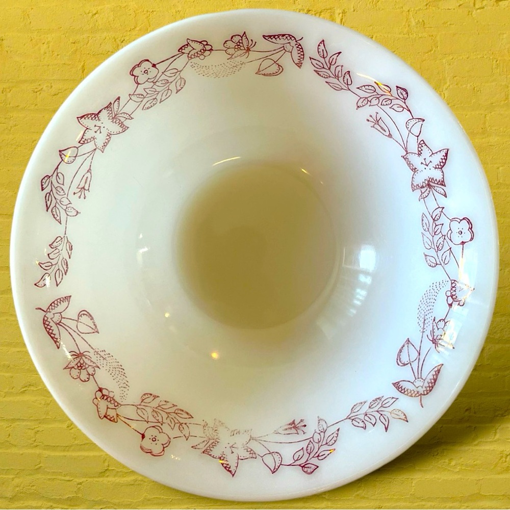VTG Federal Milk Glass Burgundy Spree Bowl